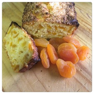 Wholemeal Apricot & Coconut Cake